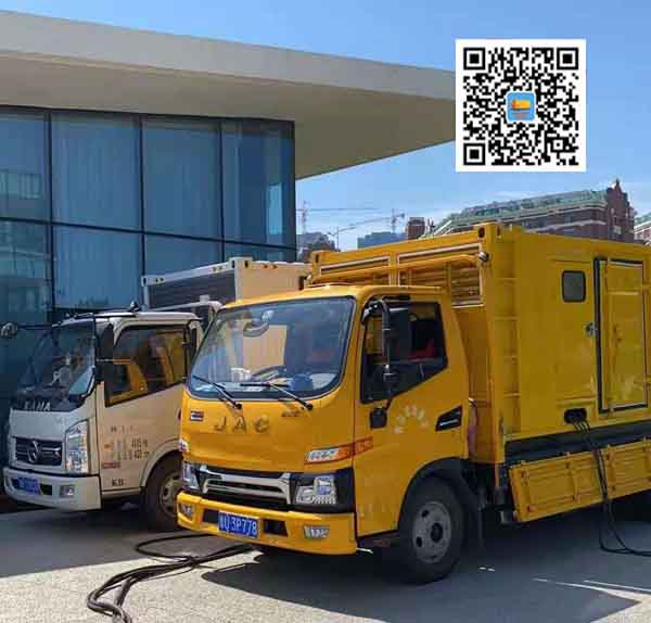 聂荣出租发电车