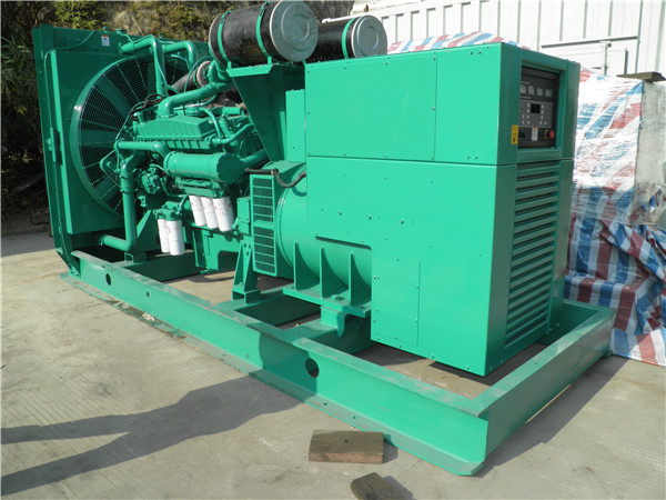 聂荣发电机租赁-厂家给大家介绍发电机失磁现象