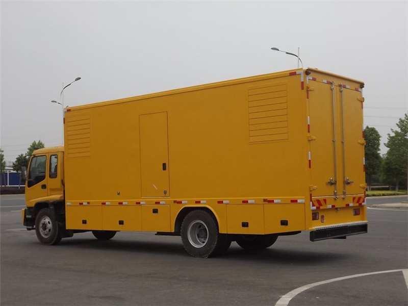 聂荣发电车出租- 柴油发电机油箱怎么清洗