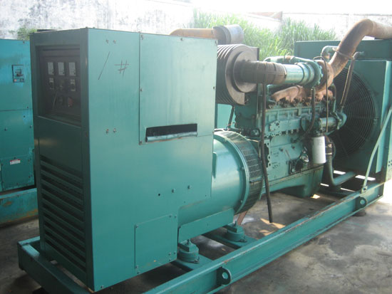 聂荣租赁发电机- 发电机碳刷磨损的原因是什么