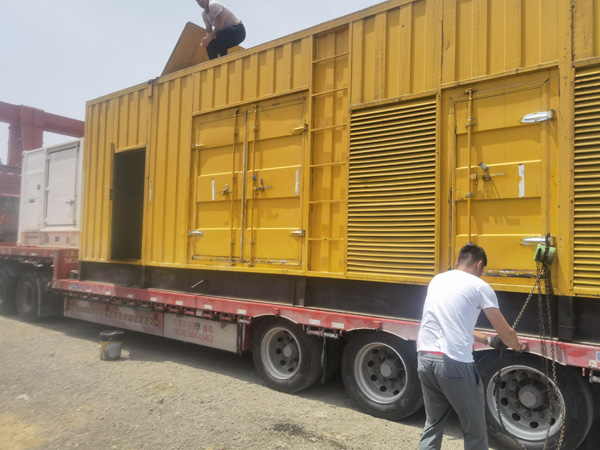 聂荣发电机出租100KW发电机需要什么规格的电缆线？