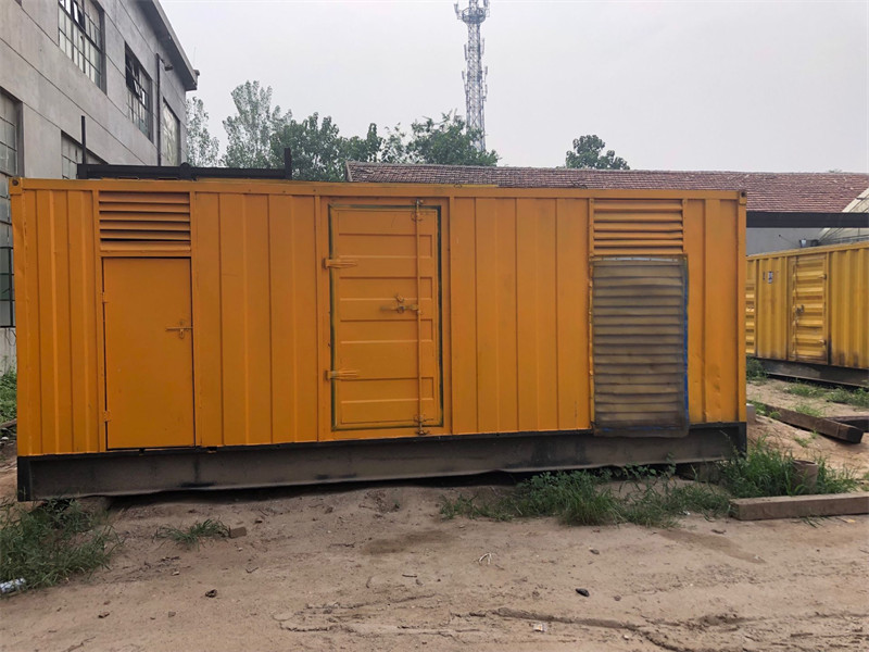 聂荣柴油发电机如何判断新机油是否已经完全充满机油滤清器？