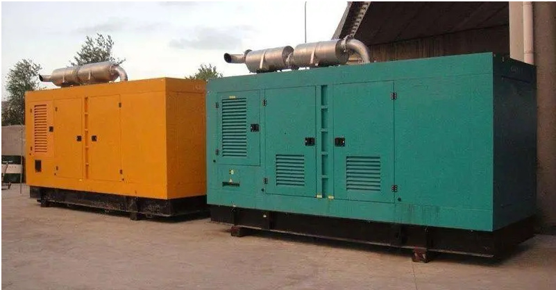 聂荣如何根据实际负载情况选择合适功率的发电机组？