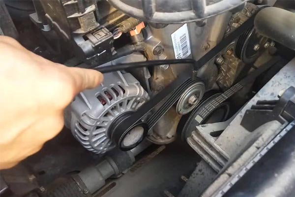聂荣转速传感器的工作原理是什么?